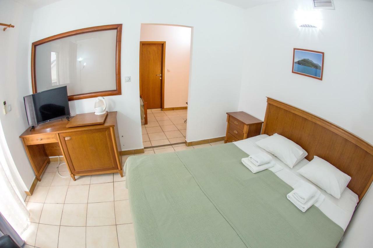 Apartments & Rooms Nikolic Budva Dış mekan fotoğraf