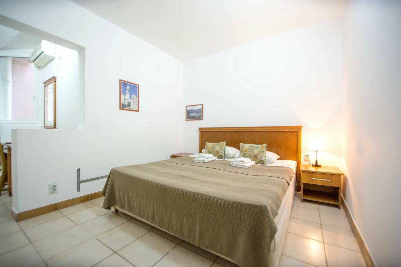 Apartments & Rooms Nikolic Budva Dış mekan fotoğraf
